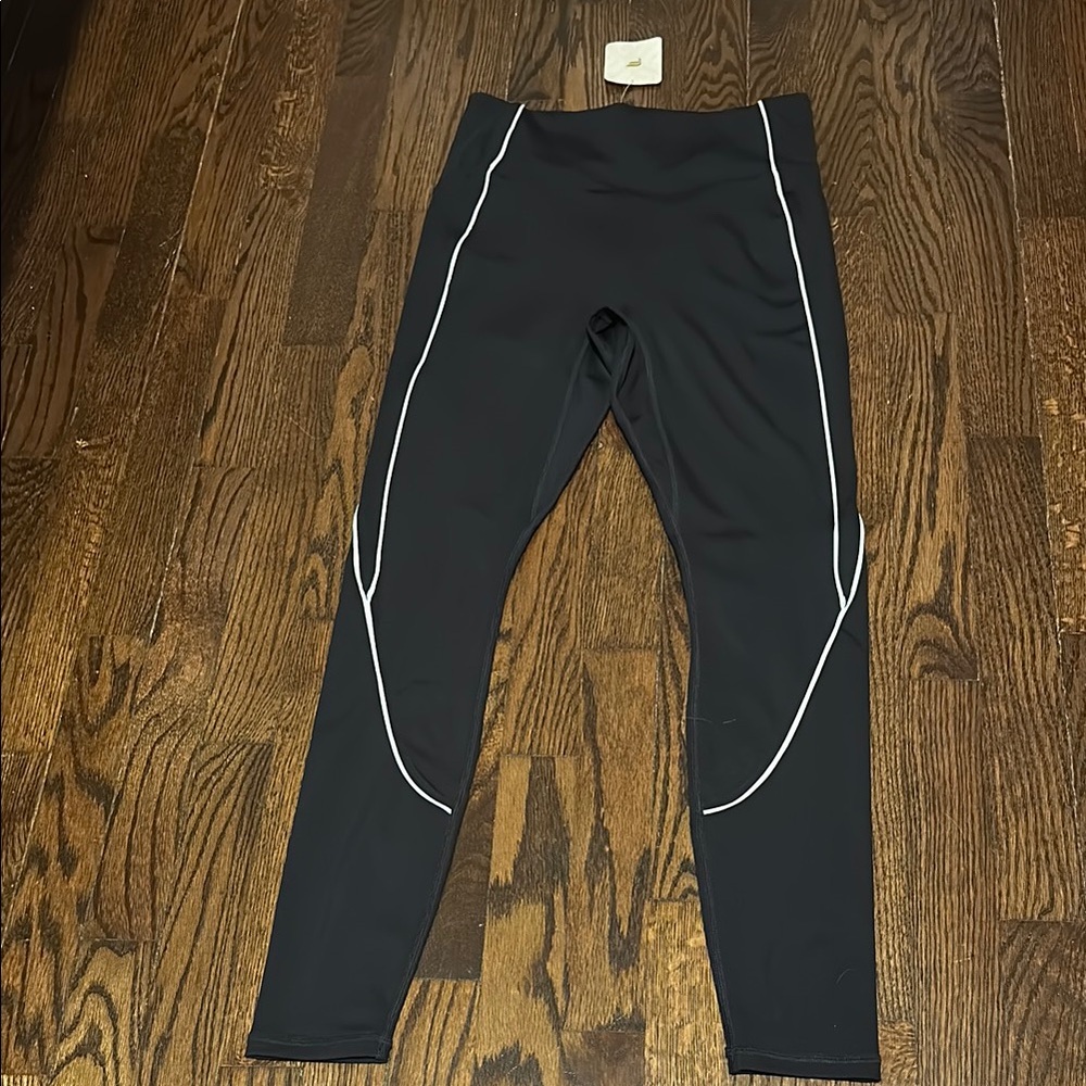 Anywhere Motion365+ High-Waisted Piped Legging